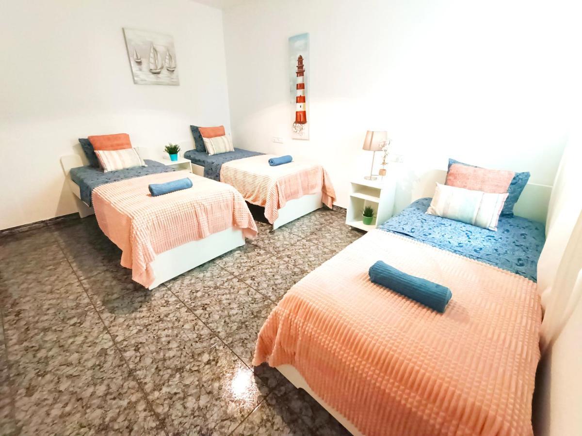 By Plaza Urquinaona Rooms Barcellona Esterno foto