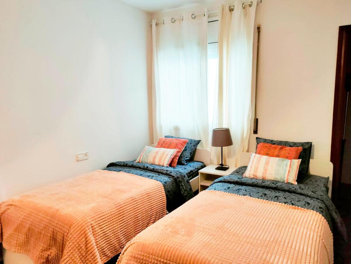 By Plaza Urquinaona Rooms Barcellona Esterno foto